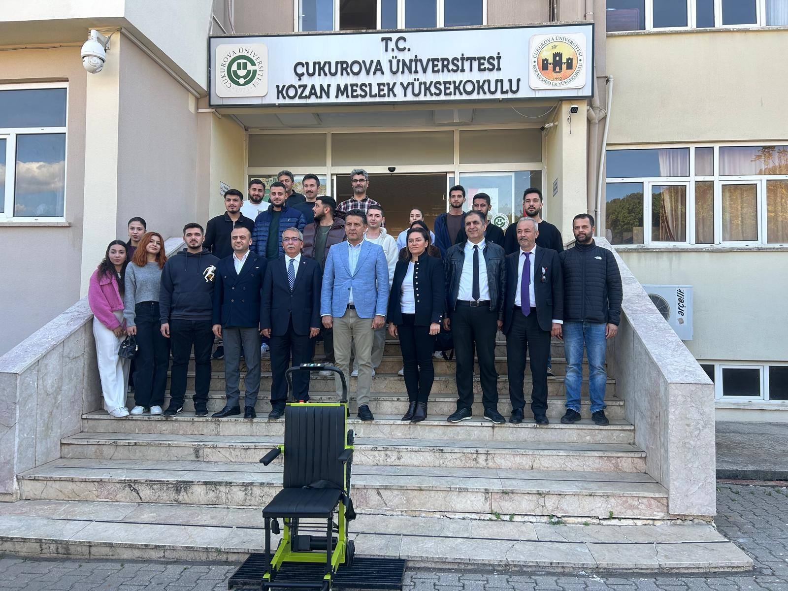 Kozan Belediyesi Eğitime Erişimde Engelleri Kaldırdı