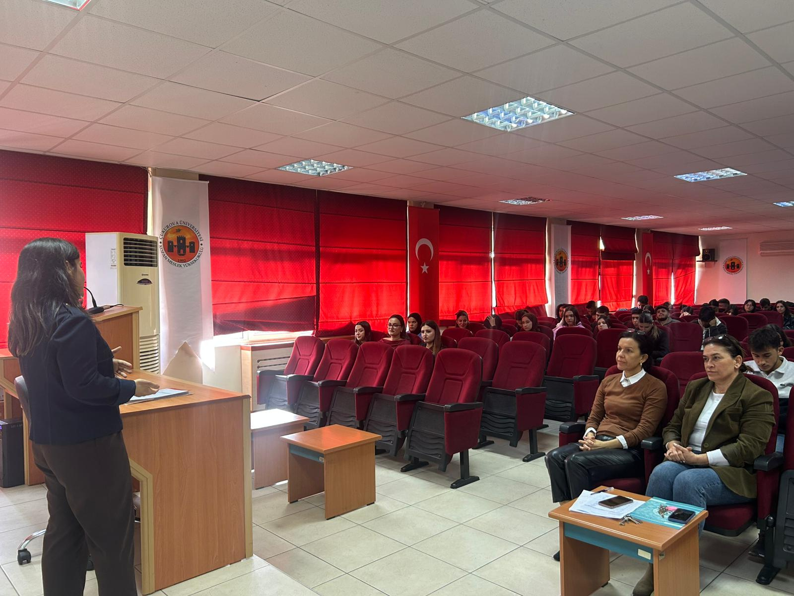 İletişim ve Aile Konulu Farkındalık Seminerimiz Gerçekleştirildi