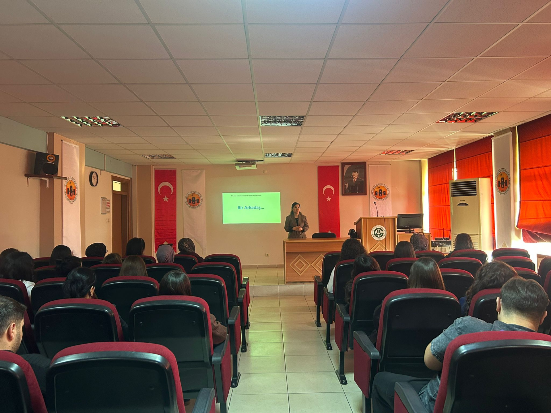 Madde Kullanım Riski ve Madde Bağımlılığından Korunma Konulu Seminer Yapıldı