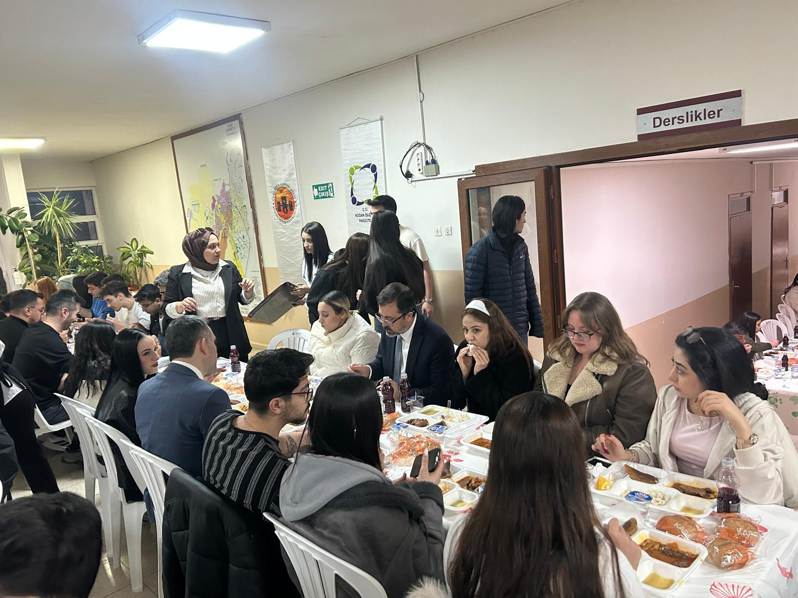 İftar Programında Bir Araya Geldik