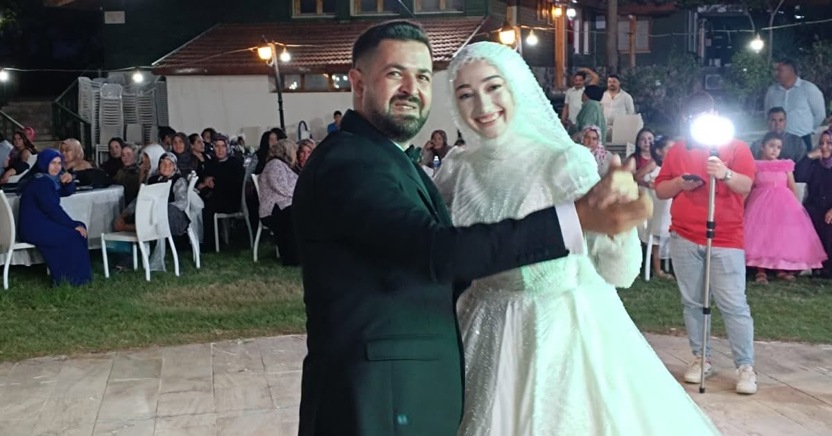 Akademik Personellerimizden Öğr.Gör. Betül ŞENGÜL ile Yusuf ÖZBULUT Evlendiler